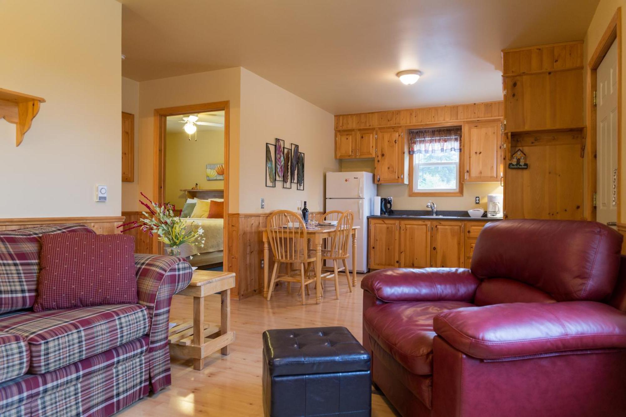 Middle Brook Cottages & Chalets Glenburnie Bilik gambar