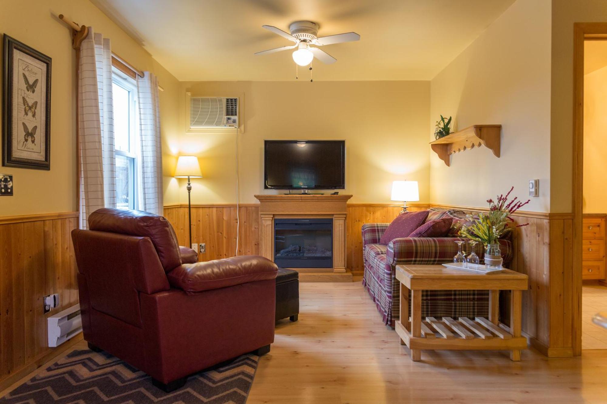 Middle Brook Cottages & Chalets Glenburnie Bilik gambar