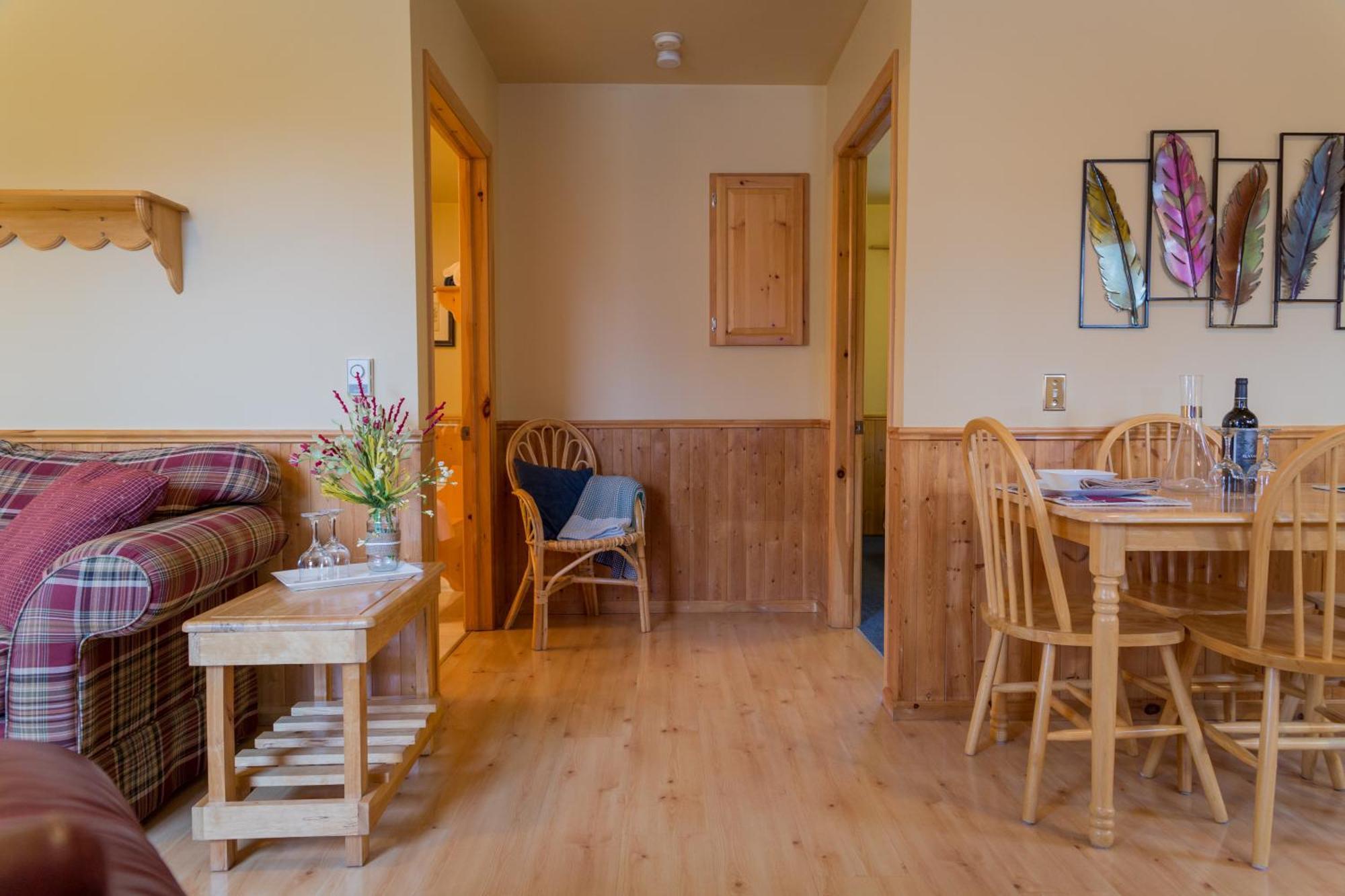 Middle Brook Cottages & Chalets Glenburnie Bilik gambar