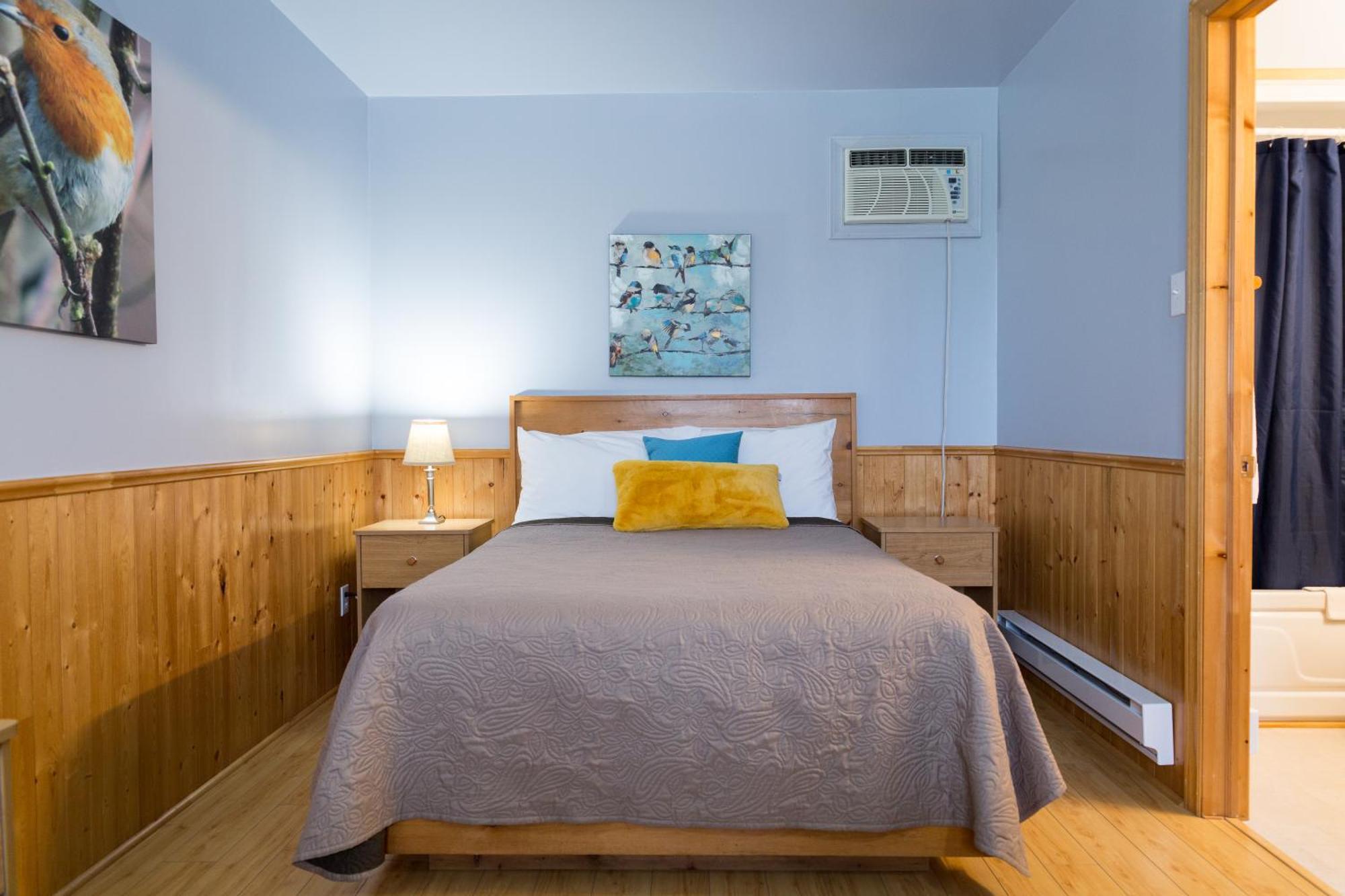 Middle Brook Cottages & Chalets Glenburnie Bilik gambar