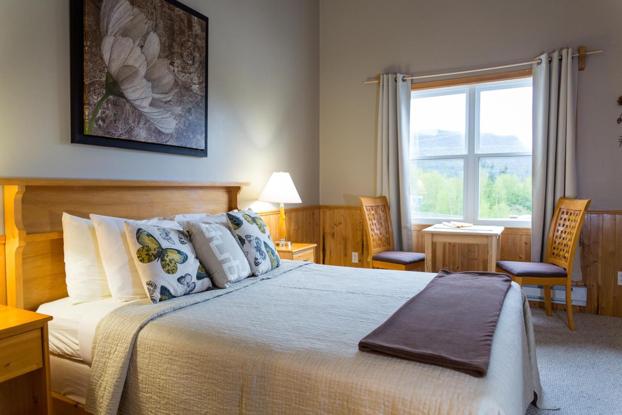 Middle Brook Cottages & Chalets Glenburnie Bilik gambar